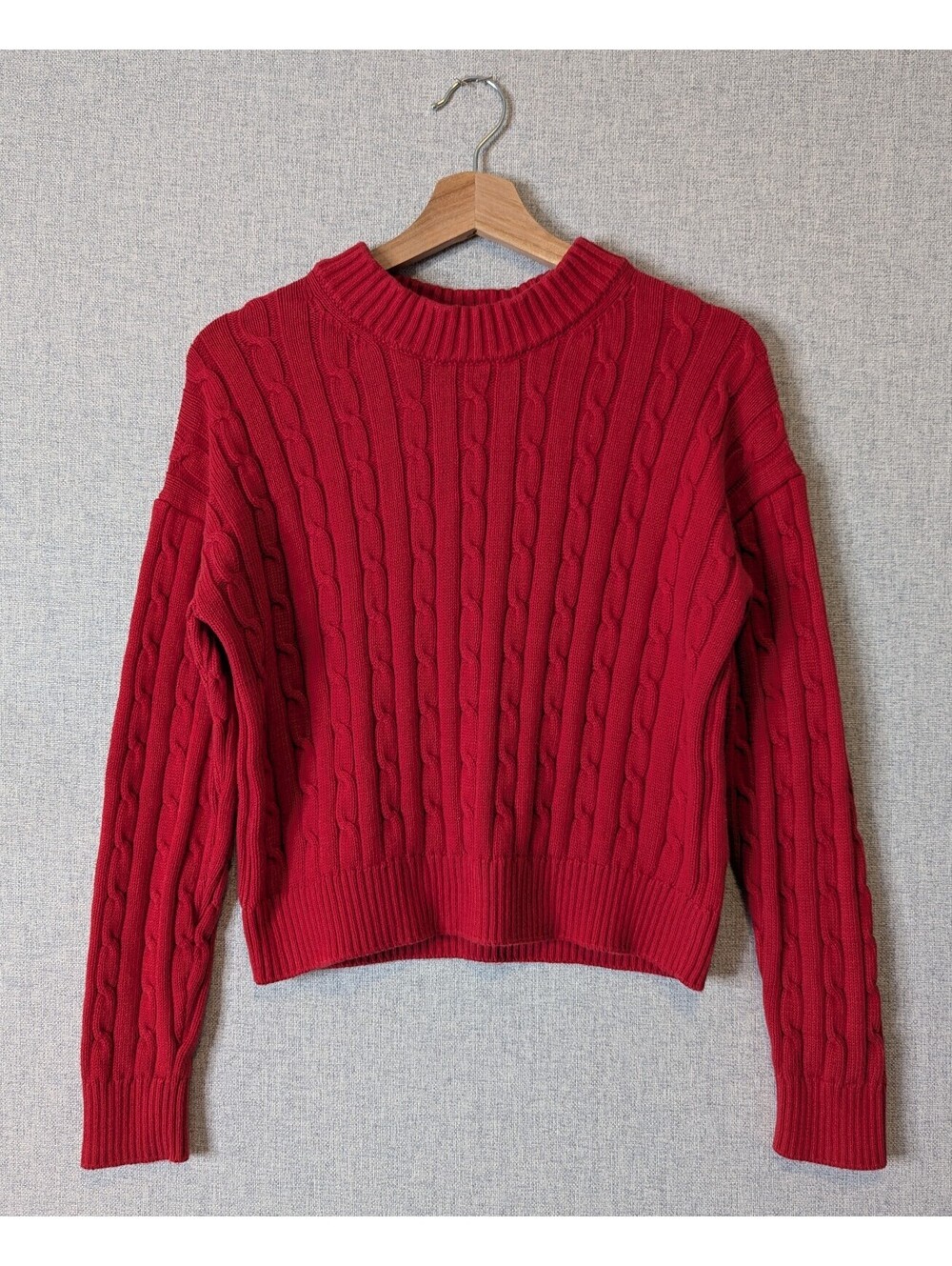 Gap 100% cotton cable knit boxy fit sweater
